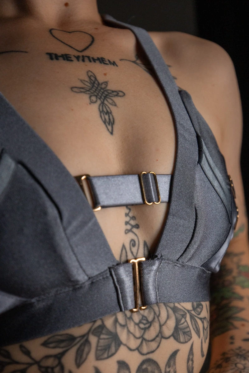 Tatiana Activewear Faye Top - Shiny Gunmetal - Image 3