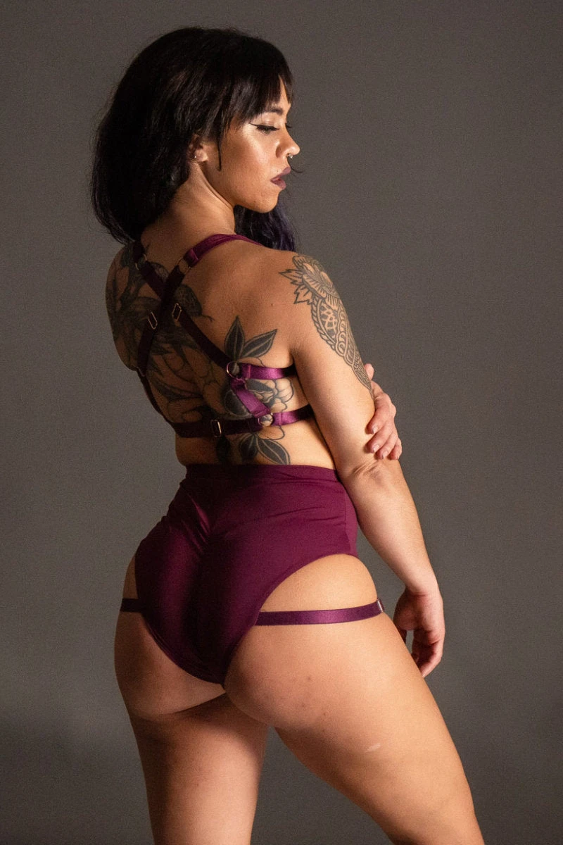 Tatiana Activewear Tokio Shorts - Wine - Image 2